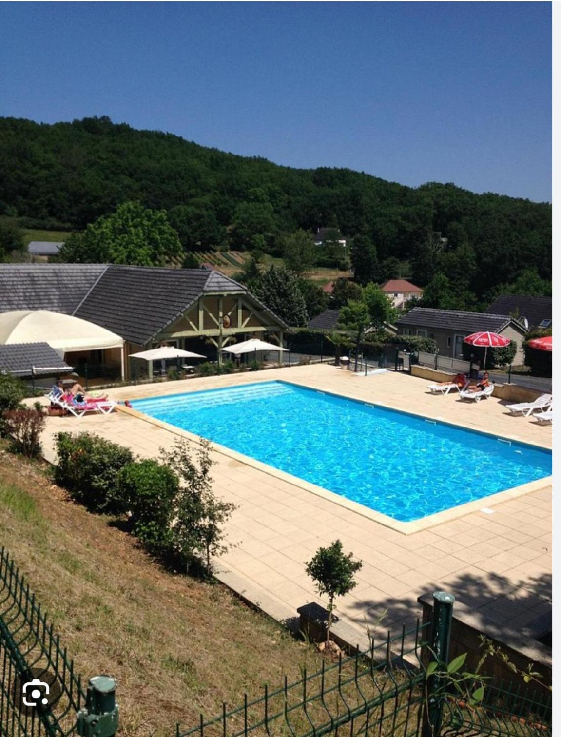 En Toute Quietude Lissac-sur-Couze Zewnętrze zdjęcie